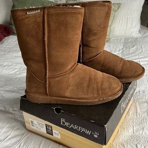 Bearpaw Emma Short Boot